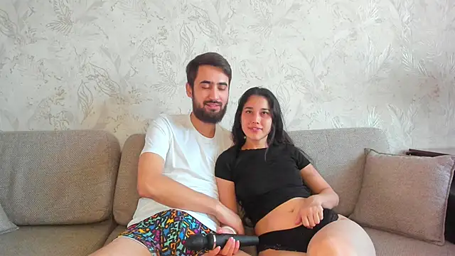 Snapshot of sophywhisper chatting on November 6, 7:09 am sophywhisper online show from November 6, 7:09 am