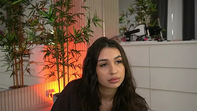 EmmaBlanco online show from March 11, 6:08 am