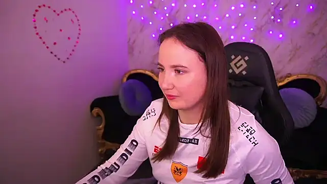 SofieBloom online show from March 11, 12:27 am