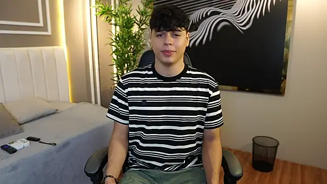 Ethan occonor online show from November 11, 12:49 pm