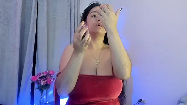 Snapshot of Maitte_love chatting on September 24, 10:29 am Maitte love online show from September 24, 10:29 am