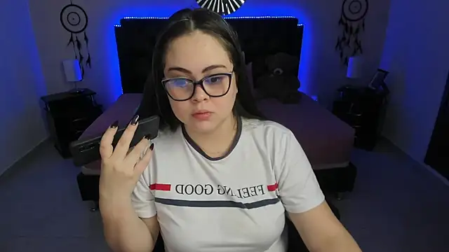 LolaVillalobos online show from November 28, 12:19 pm