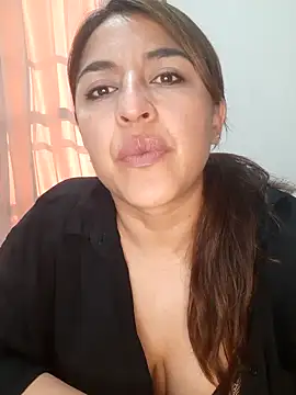 Snapshot of Anro2 chatting on September 17, 1:13 pm Anro2 online show from September 17, 1:13 pm