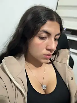 arieel  722 online show from December 5, 4:43 am