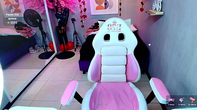 Maggy t18 online show from February 18, 3:46 am