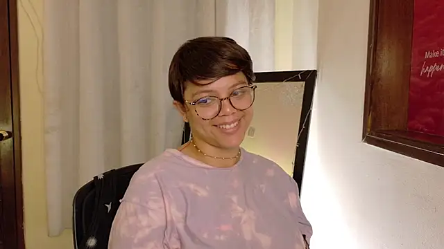 Snapshot of Amanda_sweet chatting on March 13, 6:12 pm Amanda sweet online show from March 13, 6:12 pm