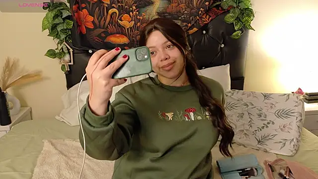 Snapshot of Amanda_sweet chatting on October 11, 1:09 pm Amanda sweet online show from October 11, 1:09 pm