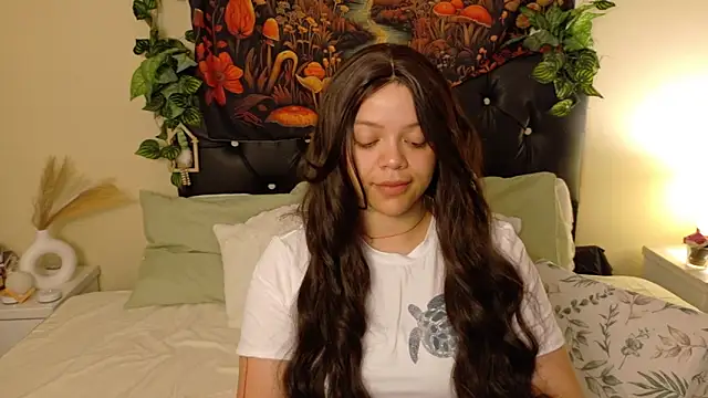 Snapshot of Amanda_sweet chatting on October 21, 1:34 pm Amanda sweet online show from October 21, 1:34 pm