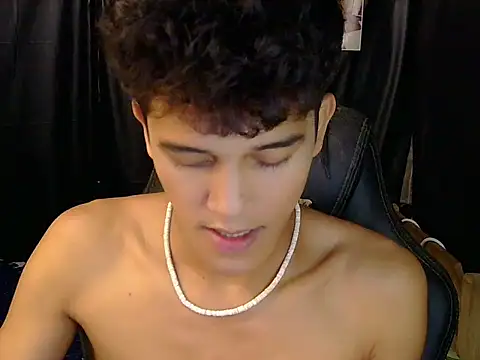 kenbigcockxx online show from March 13, 8:10 am