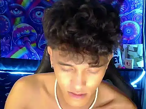 kenbigcockxx online show from April 21, 6:44 pm