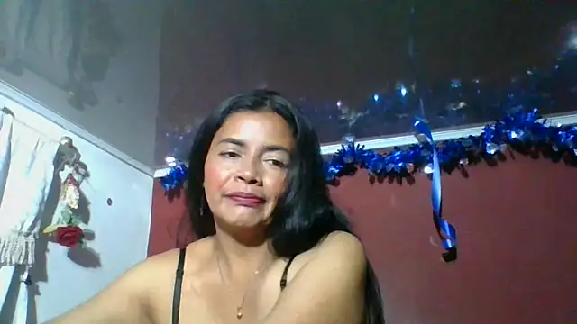 DianaOchoa  online show from November 21, 2:43 am
