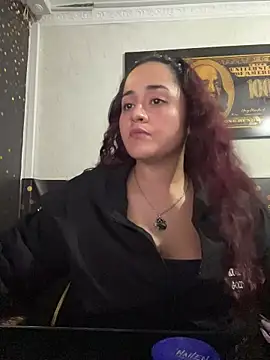 candy  fox  online show from November 9, 8:18 pm