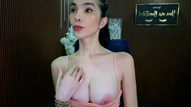 xxforyoureyesonlyxx online show from March 5, 1:45 am