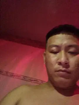 ducpham6565 online show from January 16, 10:14 pm