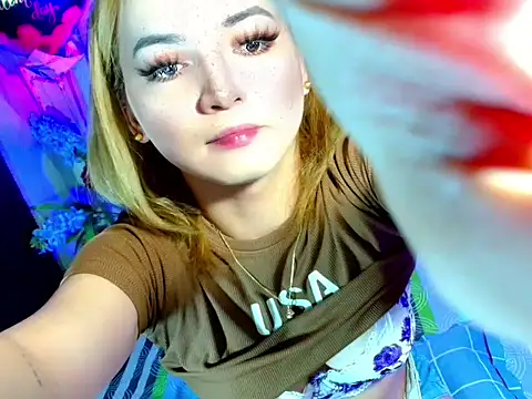 baby kiraxx online show from April 19, 4:06 pm