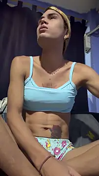naho love online show from May 3, 3:45 am