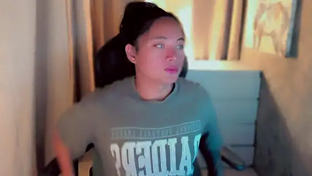 kaicromwell  online show from September 15, 6:24 am