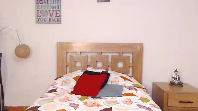 Snapshot of ValeSantoDomingo chatting on September 30, 10:04 pm ValeSantoDomingo online show from September 30, 10:04 pm