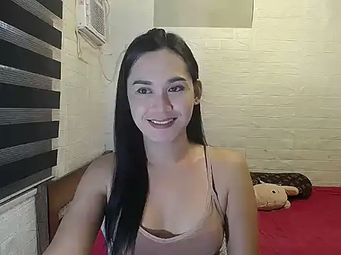 Snapshot of Angel22389 chatting on November 14, 7:51 am Angel22389 online show from November 14, 7:51 am