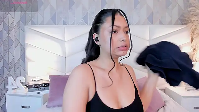 victoria   jonnes online show from September 26, 12:31 pm