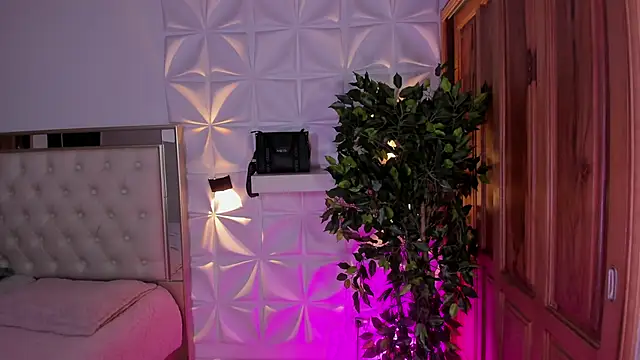 Snapshot of austin_rouse chatting on September 28, 3:56 am austin rouse online show from September 28, 3:56 am