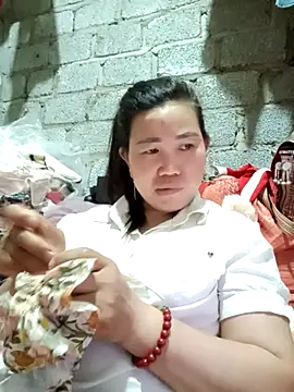 jienrrr online show from September 23, 1:47 pm