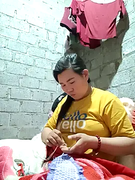 jienrrr online show from October 6, 10:23 am