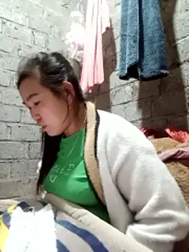 jienrrr online show from November 30, 2:32 pm