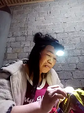 jienrrr online show from December 18, 12:38 am