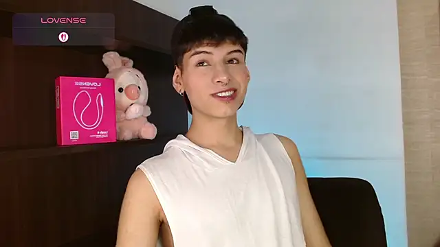 Ezra Storm online show from November 8, 5:40 am