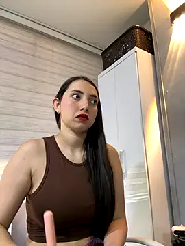 Snapshot of AndieJones_ chatting on November 11, 12:16 pm AndieJones online show from November 11, 12:16 pm