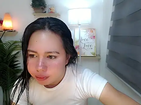Snapshot of kimbratx chatting on September 21, 12:56 am kimbratx online show from September 21, 12:56 am