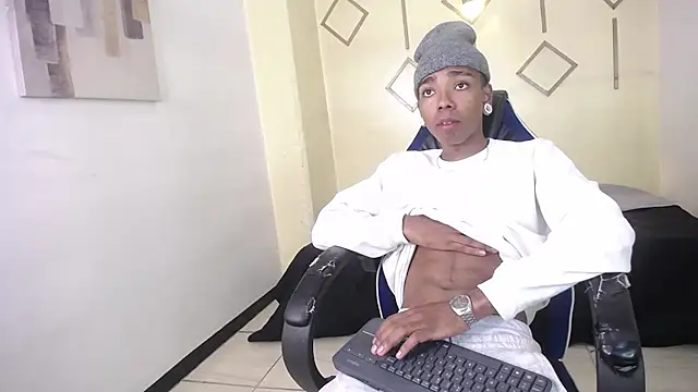 Snapshot of CollemanStone chatting on November 20, 3:07 am CollemanStone online show from November 20, 3:07 am