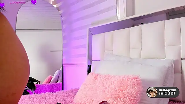 Snapshot of sara_goddess01 chatting on October 13, 6:08 pm sara goddess01 online show from October 13, 6:08 pm