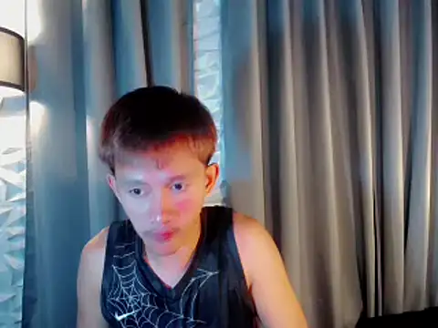 Snapshot of prince_elaijah chatting on October 8, 1:53 pm prince elaijah online show from October 8, 1:53 pm