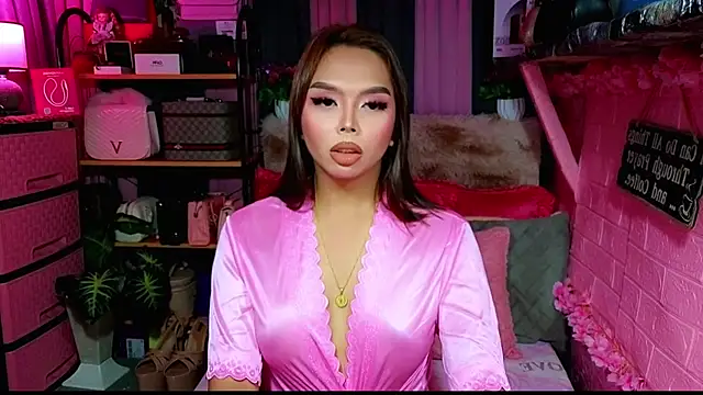 MoniqueCeleste online show from October 27, 12:47 am