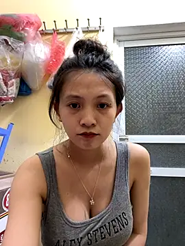 Snapshot of Aghenh chatting on October 5, 4:27 pm Aghenh online show from October 5, 4:27 pm