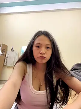 Snapshot of Aghenh chatting on October 7, 1:19 pm Aghenh online show from October 7, 1:19 pm