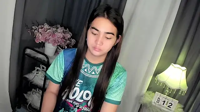 Alovelydoll nica online show from September 12, 1:44 pm