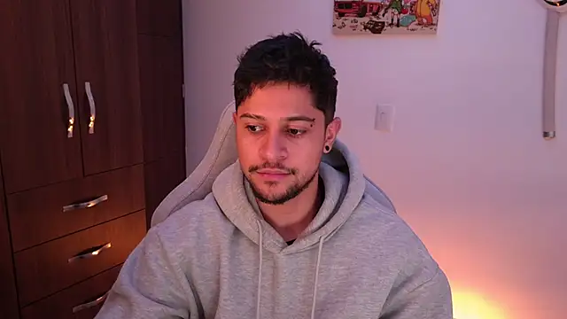 domsantiago  online show from January 7, 2:36 am