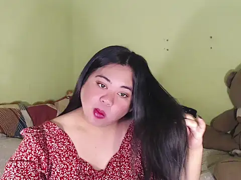 Im ur mother online show from March 12, 1:39 pm