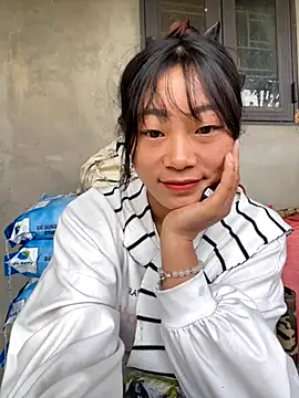 isaaa5 online show from October 12, 4:33 am