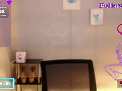 Snapshot of sweetangelluv2cum chatting on October 29, 4:42 pm sweetangelluv2cum online show from October 29, 4:42 pm