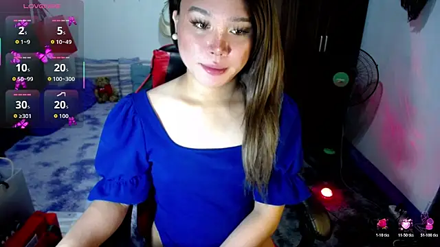 Urassiansweetcummer online show from February 19, 12:39 am