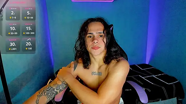 Snapshot of Maximiliano_scoott__ chatting on September 17, 7:37 pm Maximiliano scoott   online show from September 17, 7:37 pm