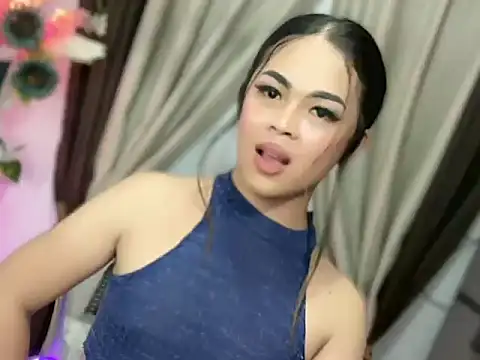 Snapshot of LucySmith23 chatting on February 10, 8:35 pm LucySmith23 online show from February 10, 8:35 pm