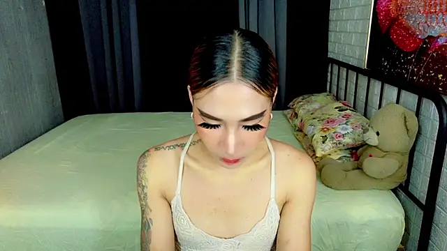 TRANSGODDESSA online show from October 1, 5:57 am