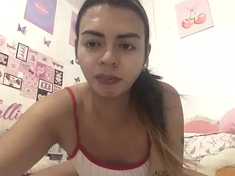 classy adallia online show from June 3, 12:19 pm
