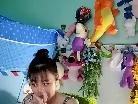 emgaixinhngoan online show from November 2, 4:31 pm