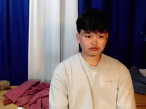 Reynelcock online show from December 1, 3:50 pm